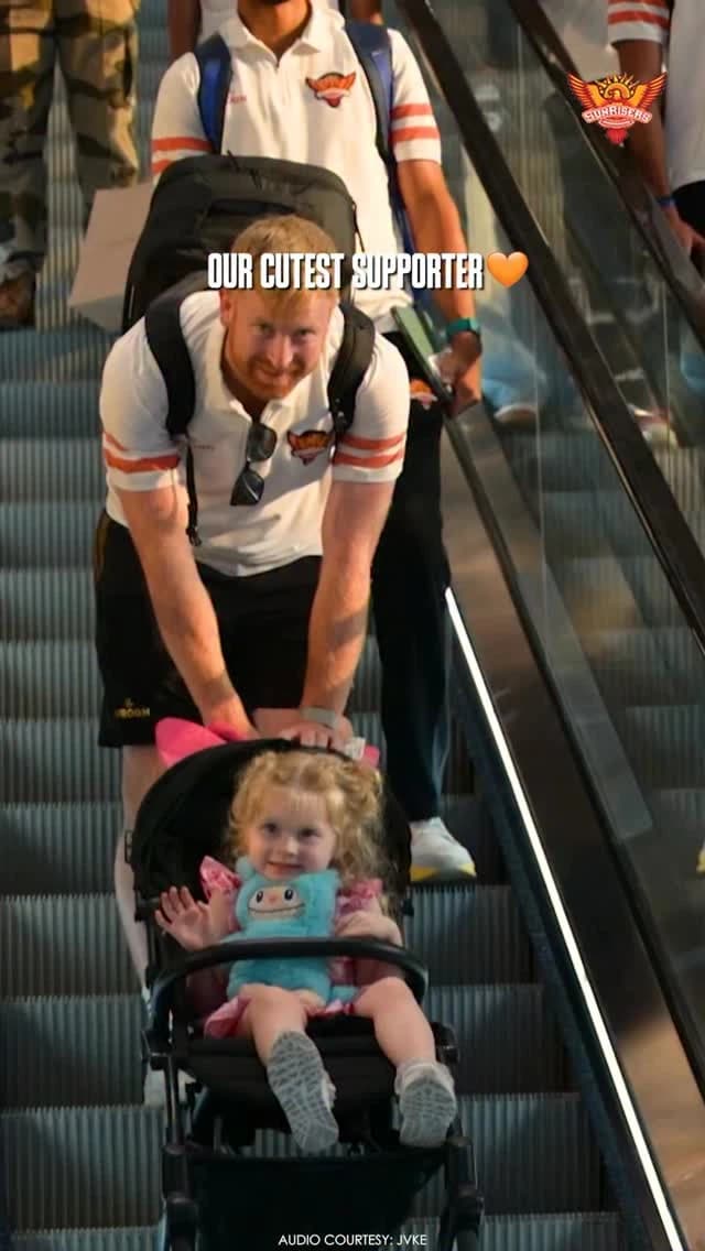 Just Laya making our day better ๐๐งก